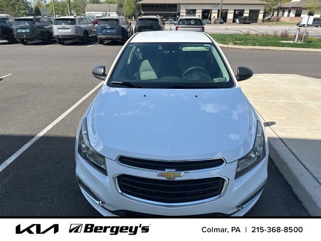 Used 2016 Chevrolet Cruze LS FWD image 2