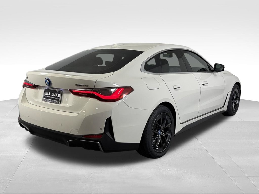 Used 2023 BMW i4 eDrive40 RWD image 6