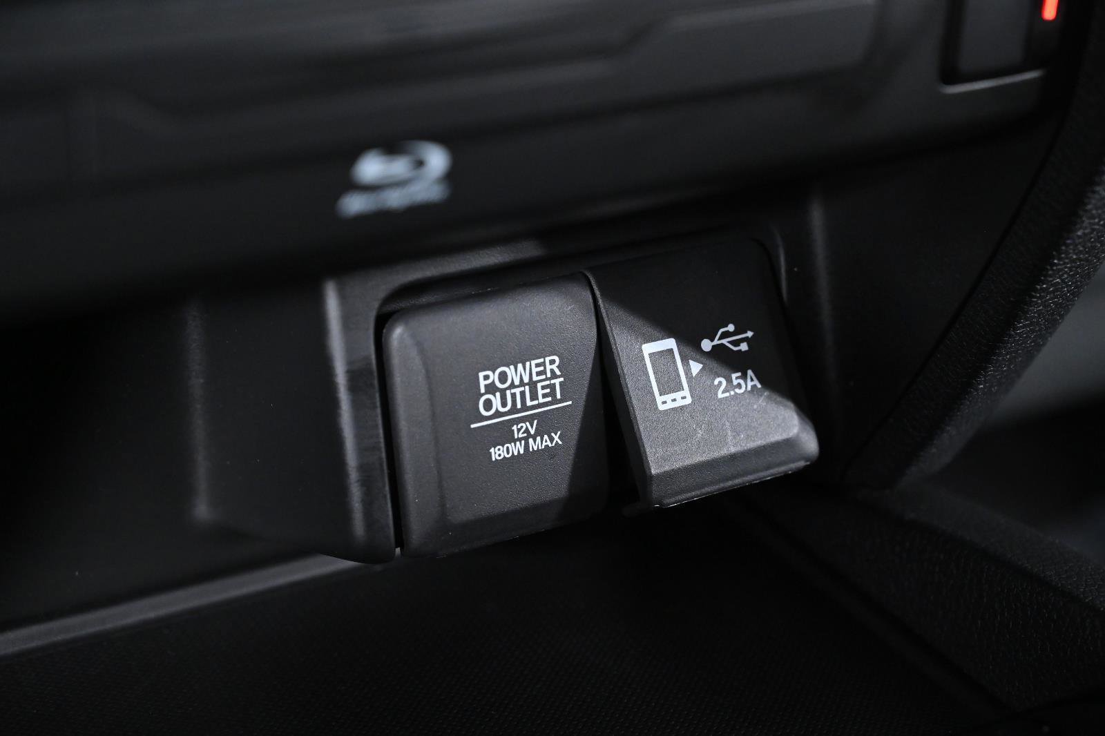 Used 2020 Honda Pilot Touring image 24