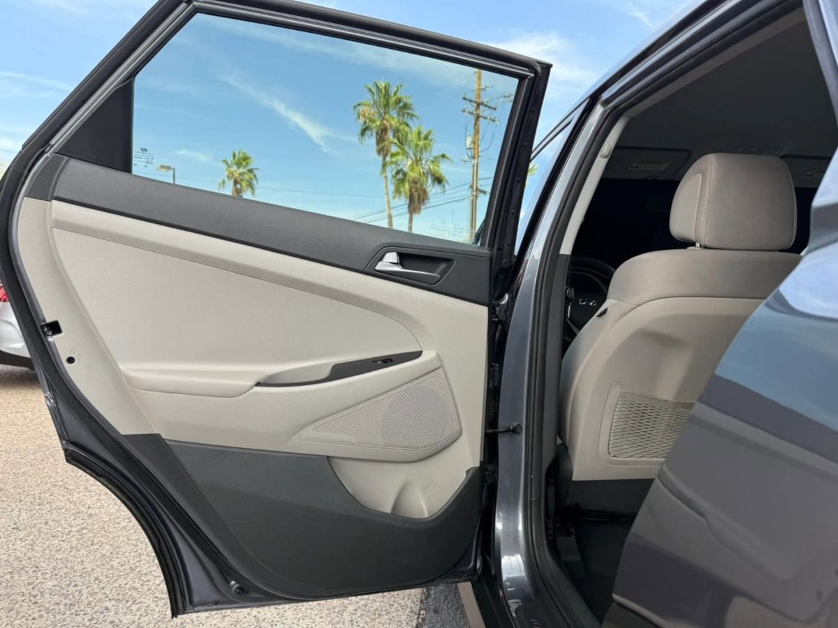 Used 2016 Hyundai Tucson Sport FWD image 35