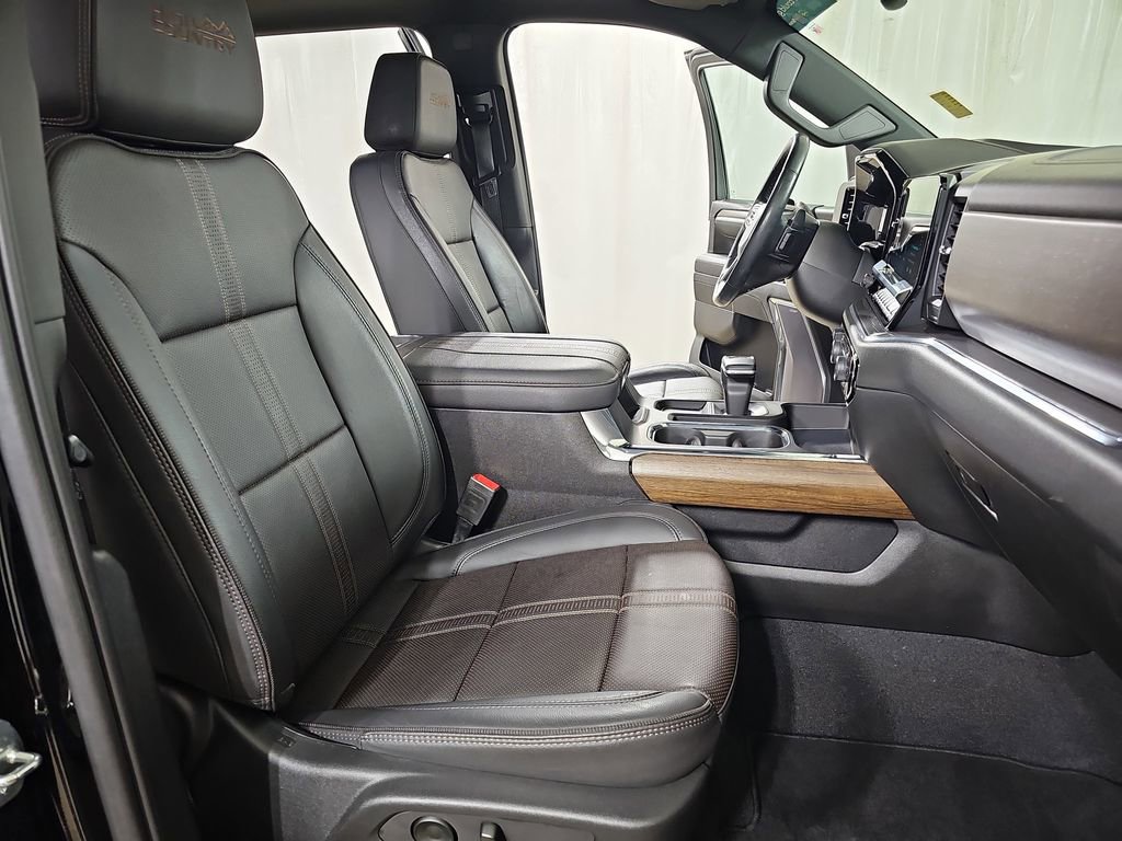 Certified 2023 Chevrolet Silverado 1500 High Country w/ High Country Premium Package image 13