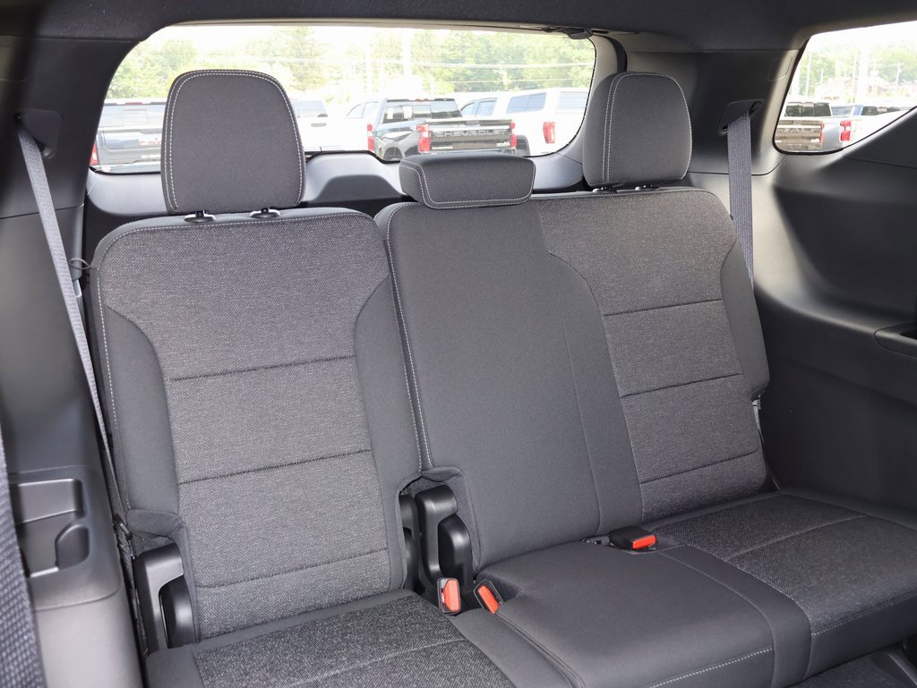 New 2025 Chevrolet Traverse LT w/ Driver Confidence Package image 35