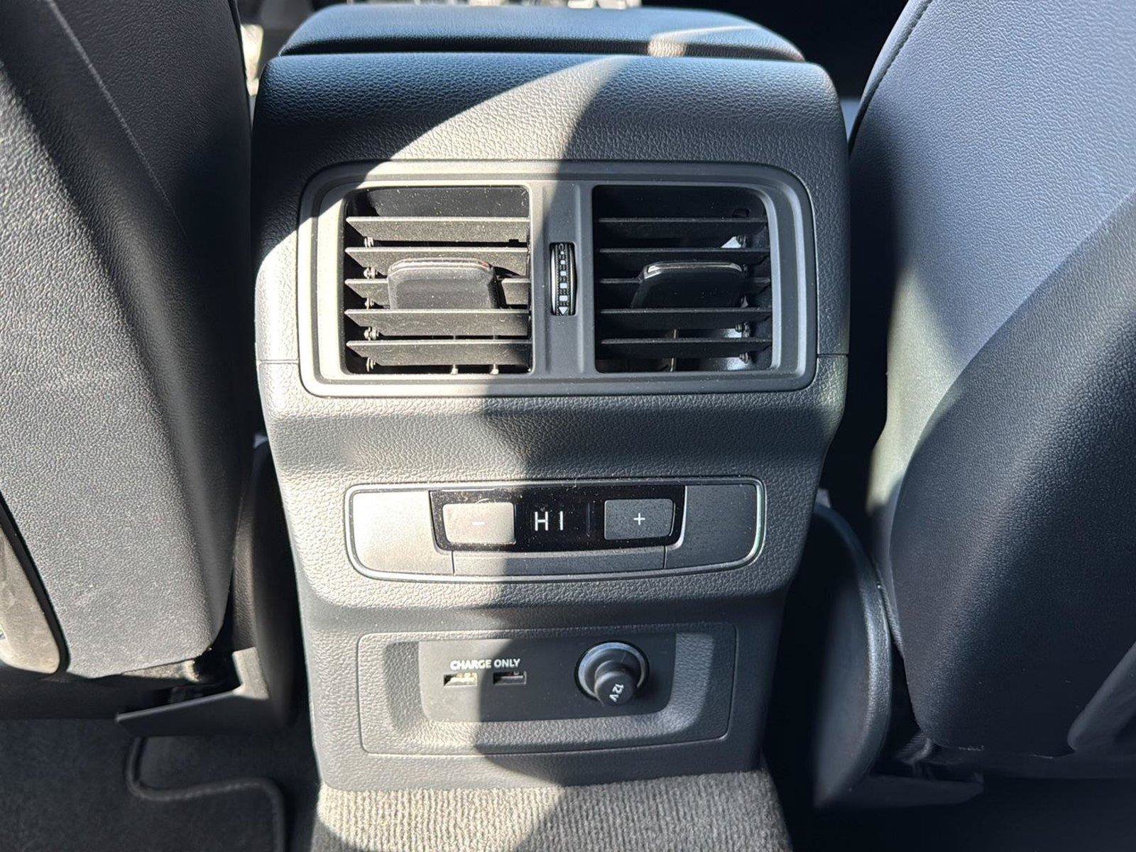 Used 2025 Audi Q5 2.0T Premium AWD/4WD image 24