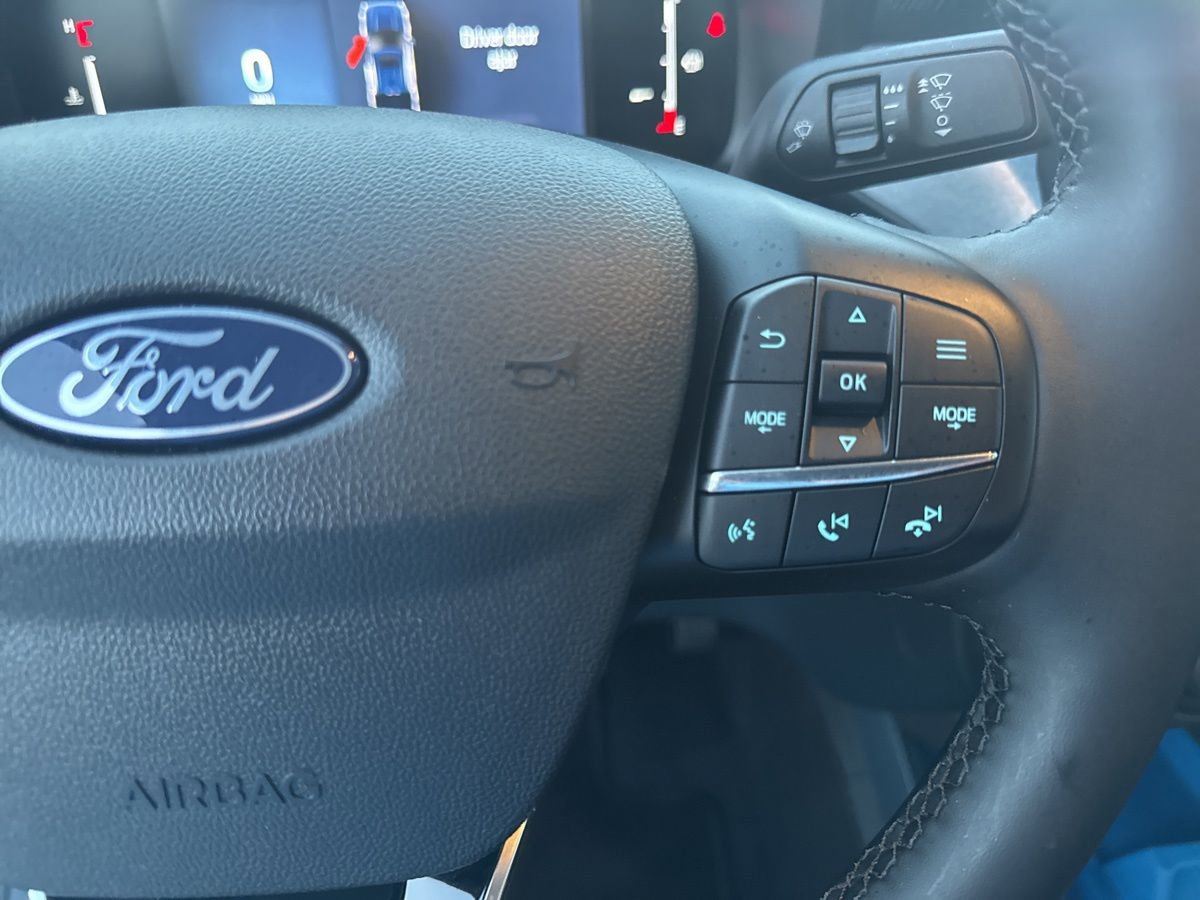 Used 2025 Ford Maverick XLT w/ XLT Luxury Package image 27