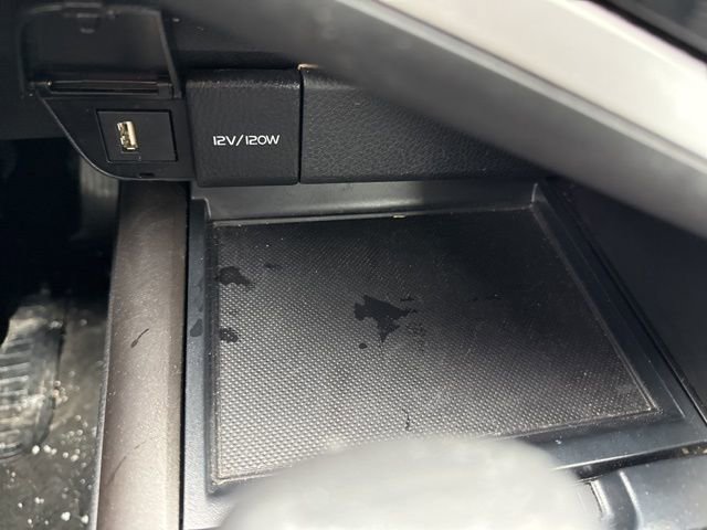 Used 2023 Toyota Camry SE image 17