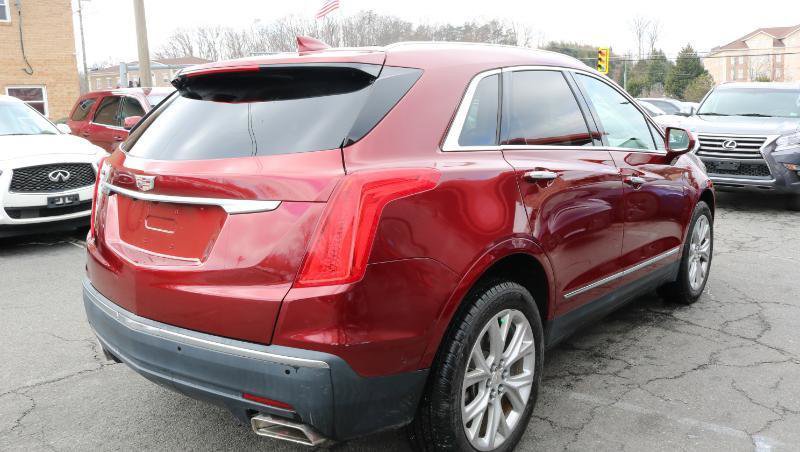 Used 2017 Cadillac XT5 Premium Luxury w/ Driver Assist Package FWD image 7