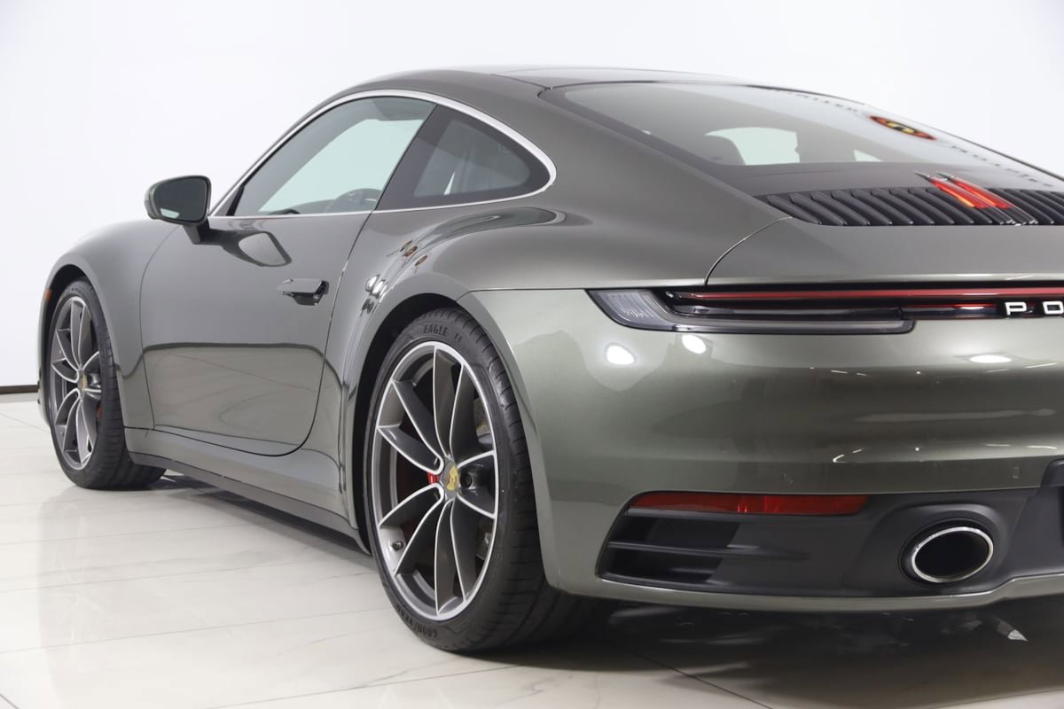 Used 2021 Porsche 911 Carrera S w/ Sport Package RWD image 33