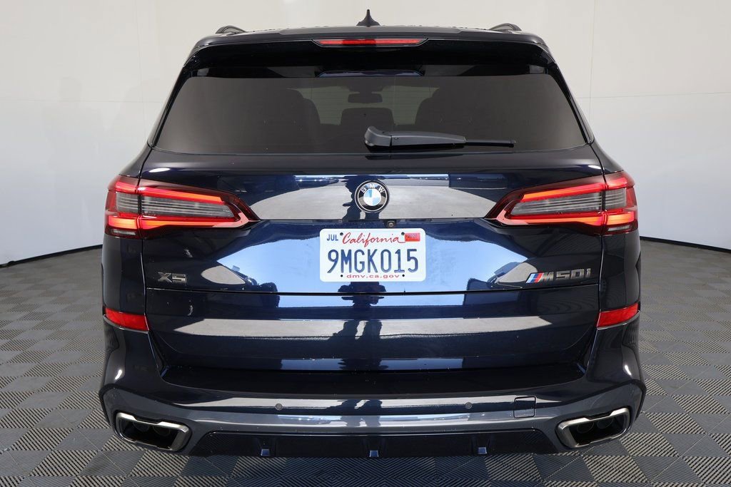 Used 2020 BMW X5 M50i image 5