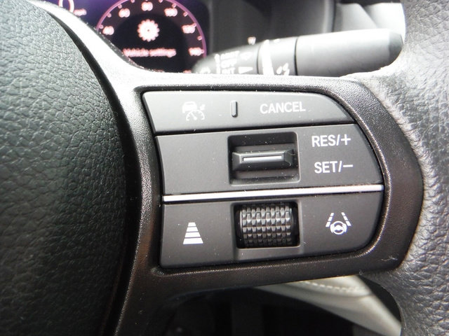Used 2023 Honda Accord EX image 30