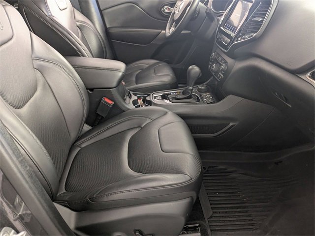 Used 2019 Jeep Cherokee Limited w/ Technology Group image 34