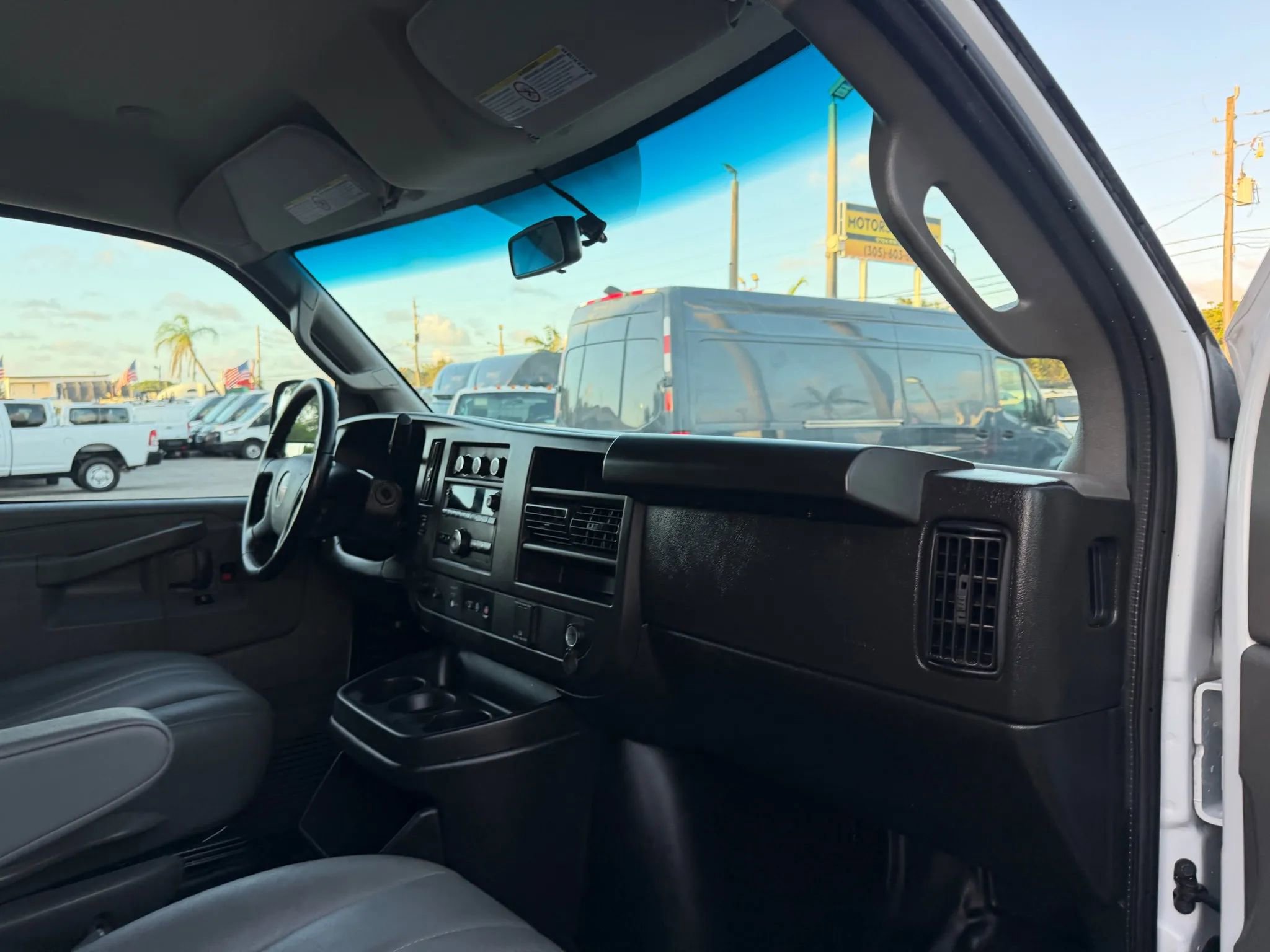 Used 2023 GMC Savana 2500 w/ Driver Convenience Package image 19