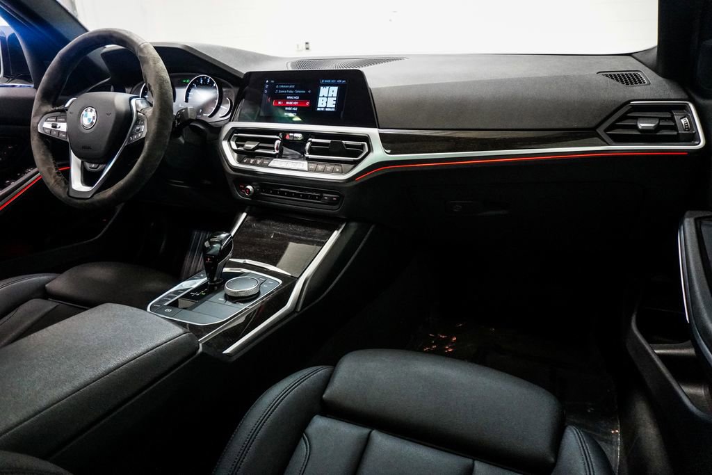 Used 2020 BMW 330i xDrive Sedan w/ Driving Assistance Package AWD/4WD image 12