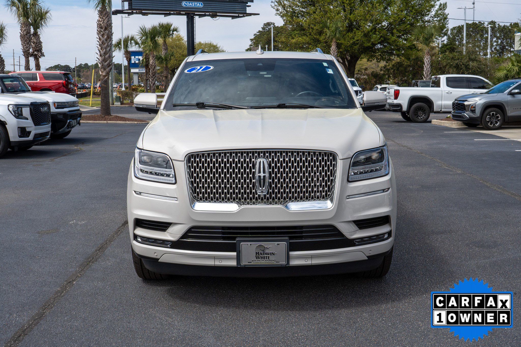 Used 2021 Lincoln Navigator L Reserve image 8