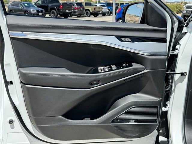 New 2025 Jeep Wagoneer S Launch Edition AWD/4WD image 27