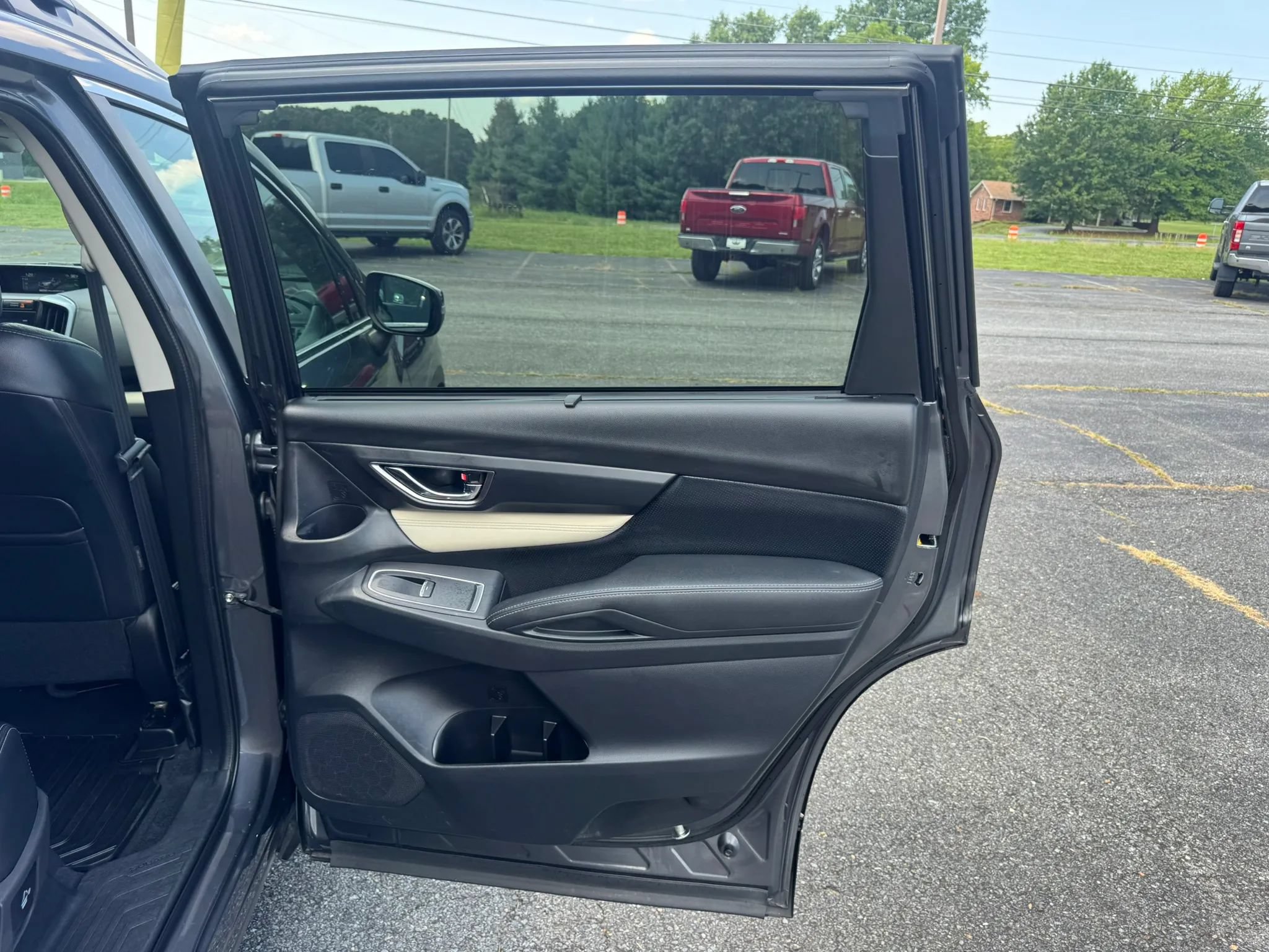 Used 2022 Subaru Ascent Limited AWD/4WD image 49