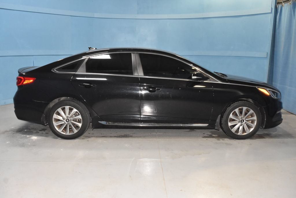 Used 2017 Hyundai Sonata Sport FWD image 21