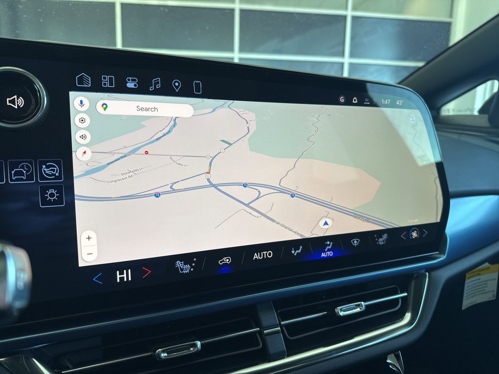 New 2026 Chevrolet Equinox EV LT image 28