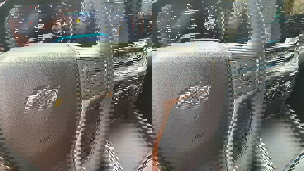 New 2026 Chevrolet Silverado 2500 ZR2 w/ LPO, Dark Essentials Package image 22