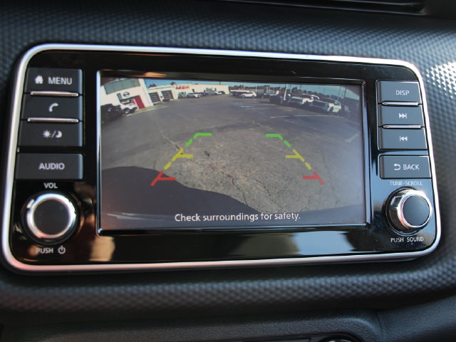 Used 2025 Nissan Kicks Play S FWD image 19