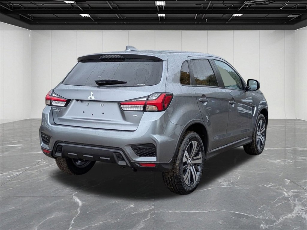 New 2025 Mitsubishi Outlander Sport SE image 5