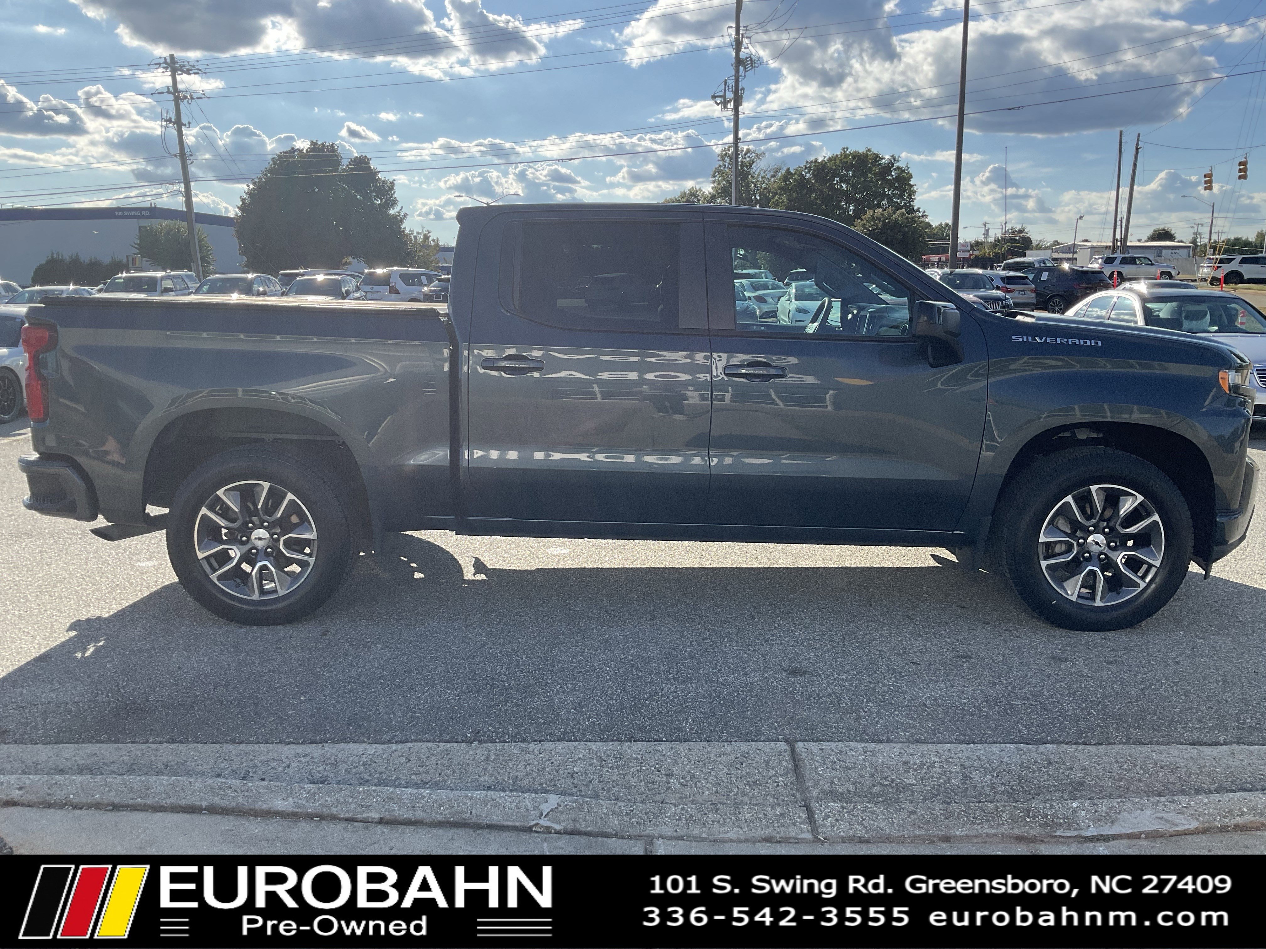 Used 2020 Chevrolet Silverado 1500 RST w/ RST Value Package image 12