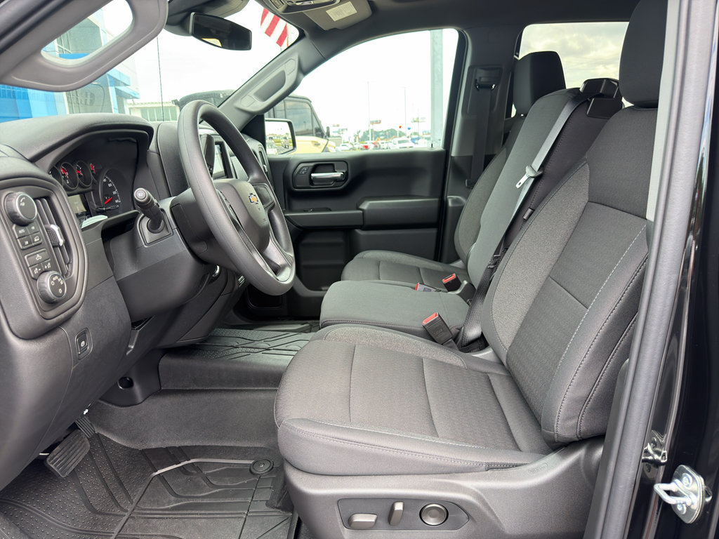 New 2026 Chevrolet Silverado 1500 Custom w/ Turbomax Blackout Package AWD/4WD image 19