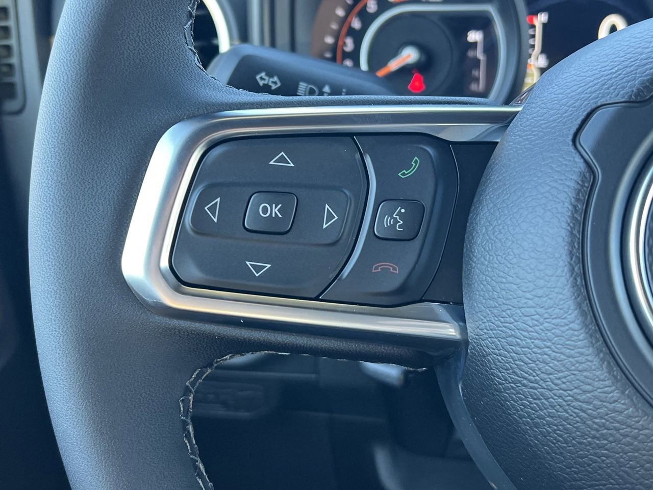 New 2026 Jeep Wrangler Unlimited Sahara AWD/4WD image 13