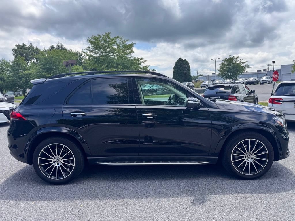 Used 2022 Mercedes-Benz GLE 350 4MATIC image 2