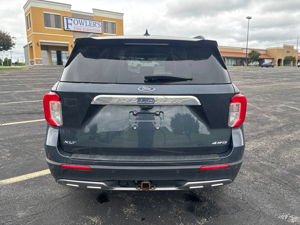 Used 2022 Ford Explorer XLT AWD/4WD image 6