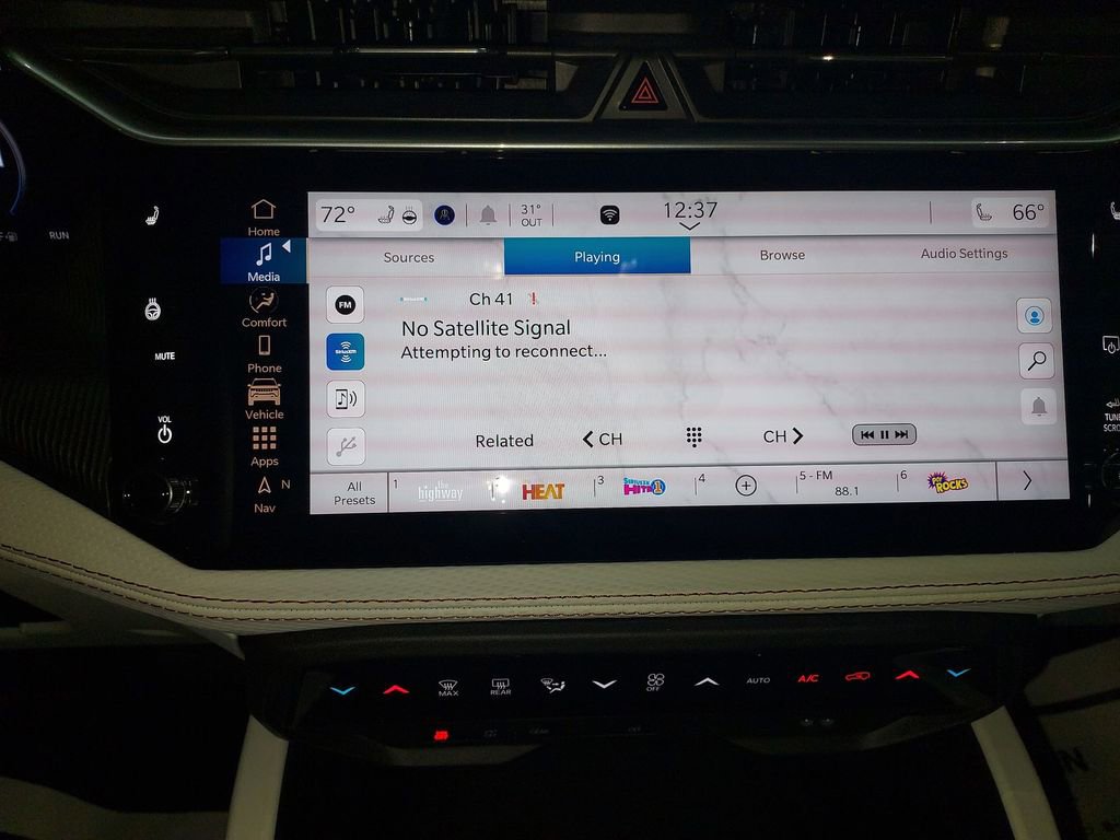 New 2026 Jeep Cherokee Overland image 22