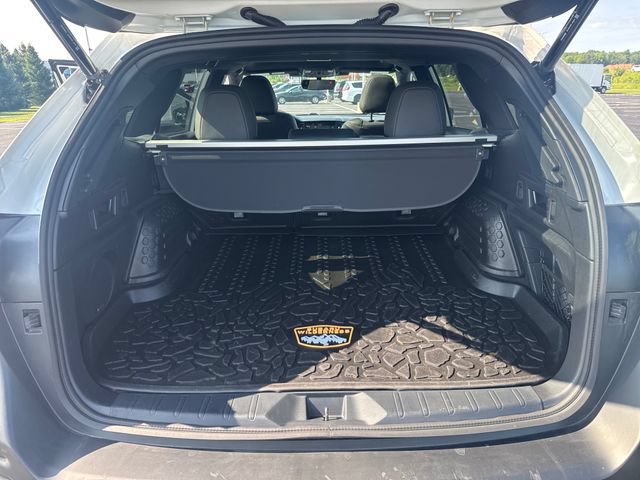 Used 2025 Subaru Outback Wilderness AWD/4WD image 27
