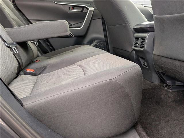 Used 2019 Toyota RAV4 XLE image 19