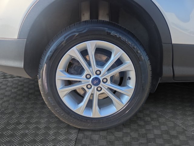 Used 2019 Ford Escape SE AWD/4WD image 32