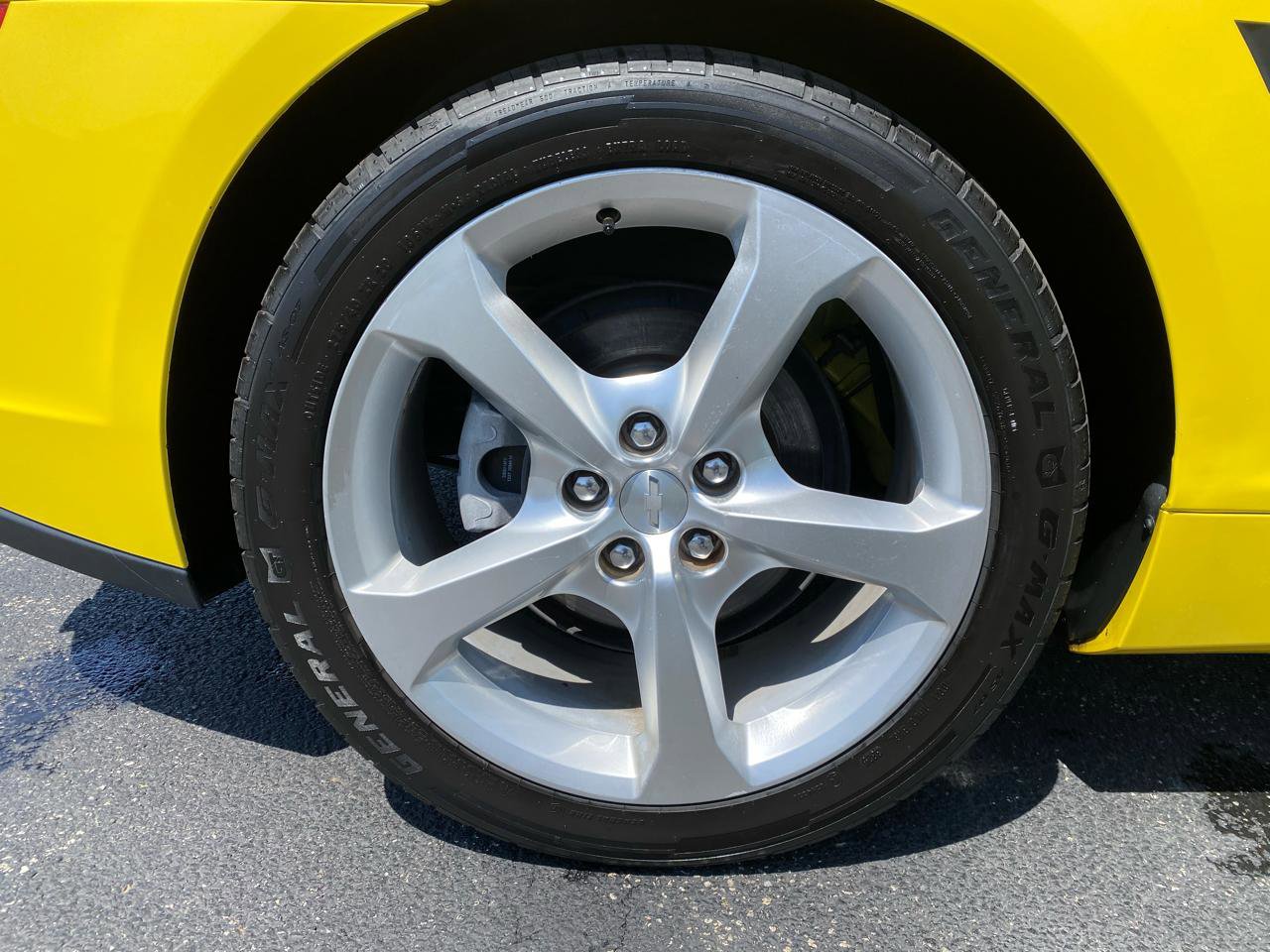 Used 2015 Chevrolet Camaro LT RWD image 51