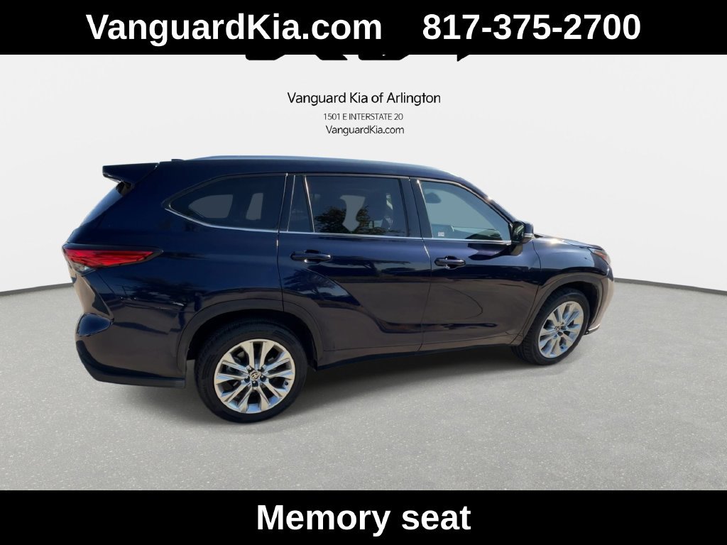 Used 2021 Toyota Highlander Limited FWD image 9