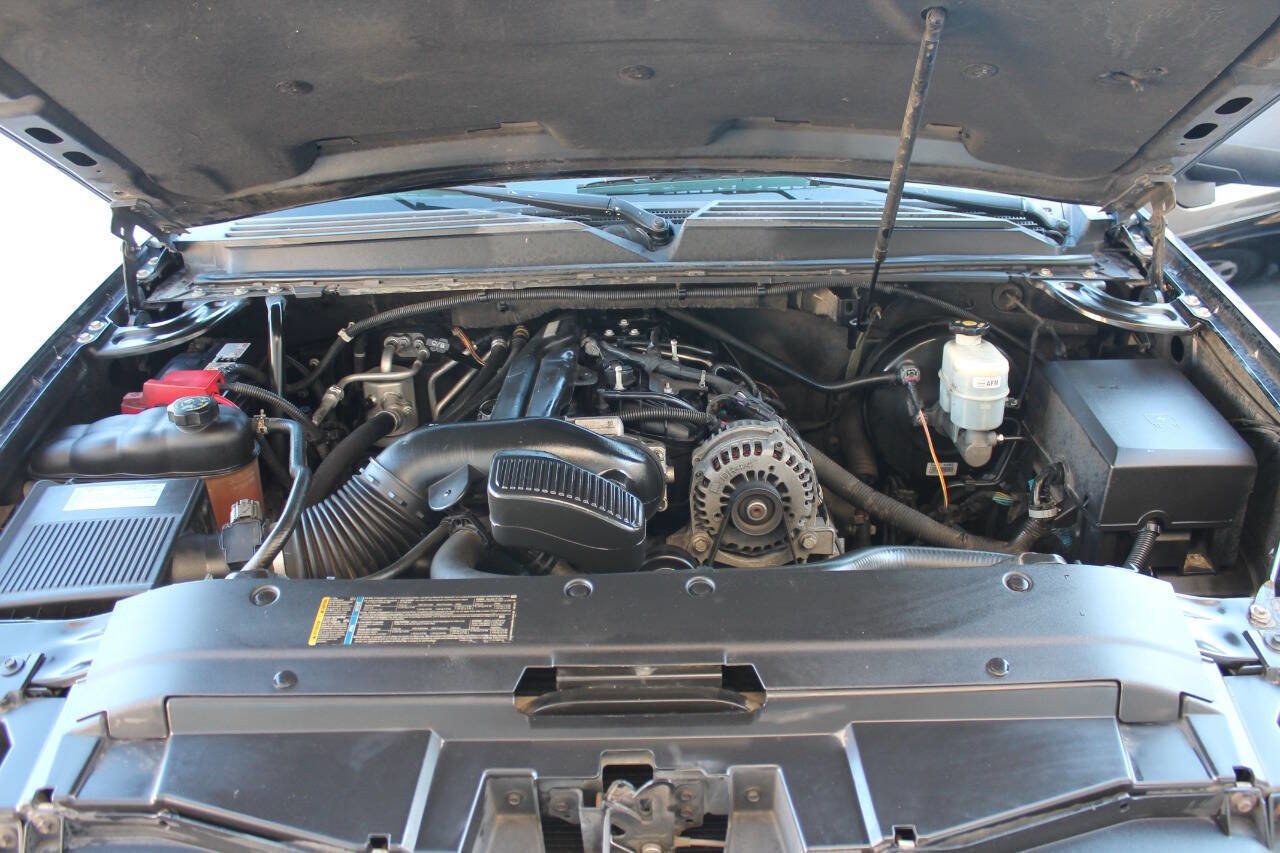 Used 2010 Chevrolet Tahoe LS image 36