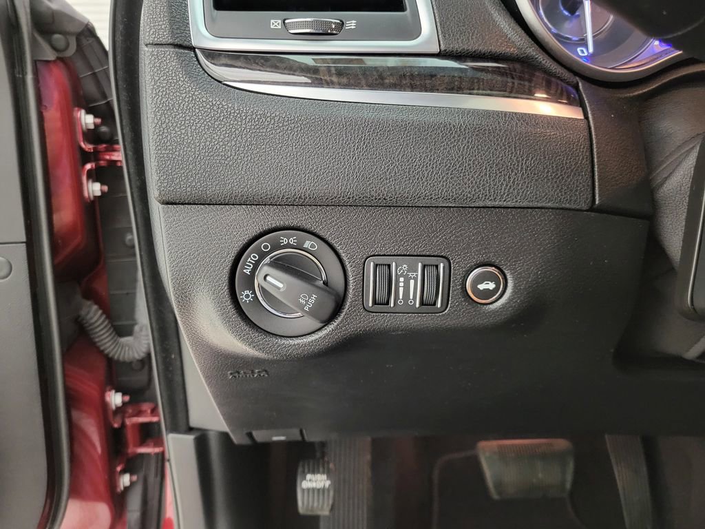 Used 2023 Chrysler 300 Touring L w/ Popular Equipment Group image 36