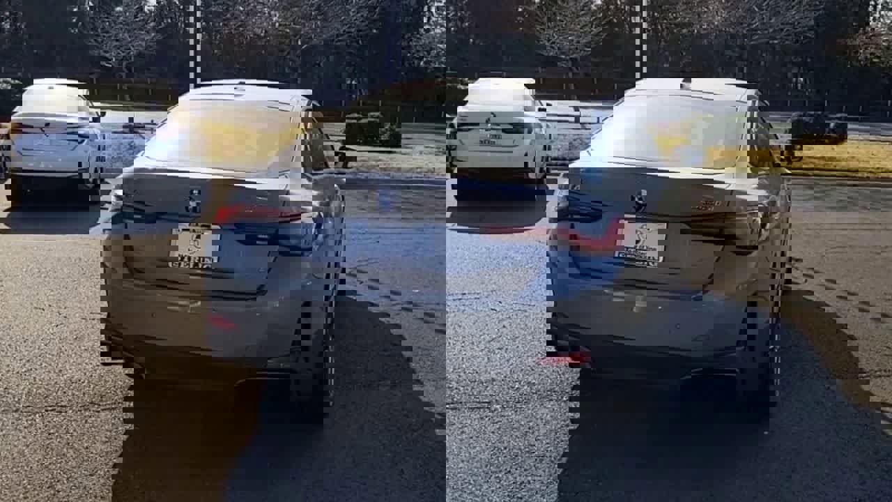 Used 2025 BMW i4 eDrive40 w/ Premium Package image 7