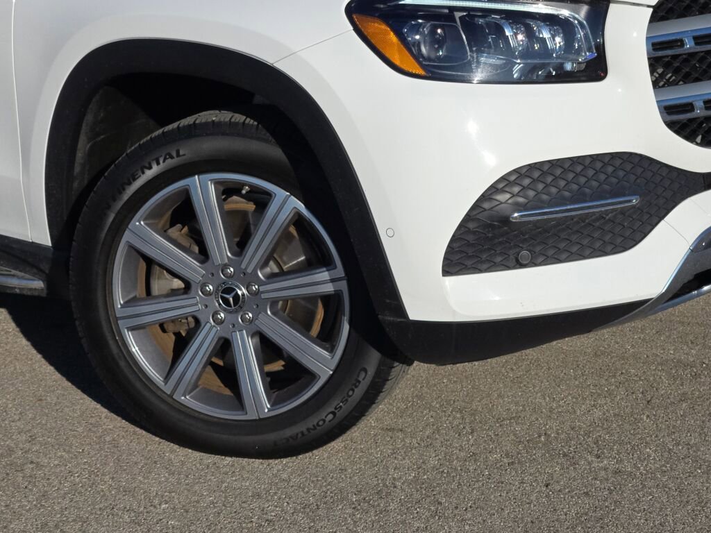 Used 2022 Mercedes-Benz GLS 450 4MATIC image 3