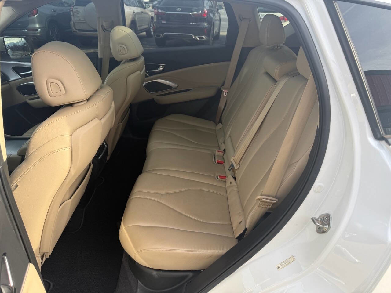 Used 2019 Acura RDX FWD image 8