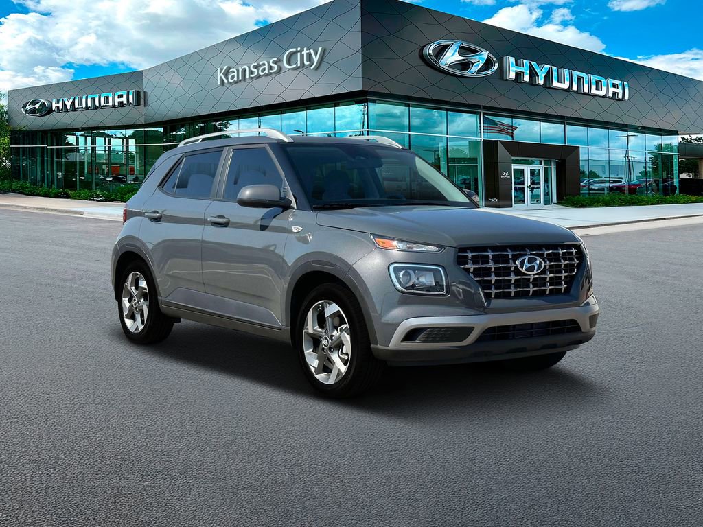 New 2025 Hyundai Venue SEL FWD image 11