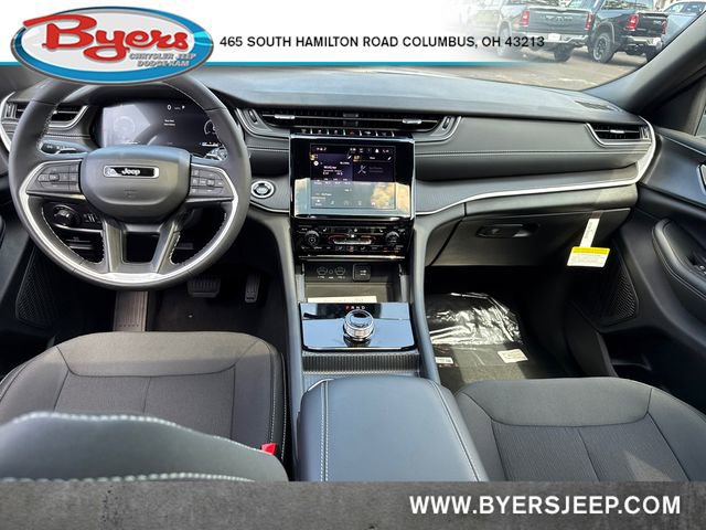 New 2025 Jeep Grand Cherokee L Laredo w/ Luxury Tech Group I image 2