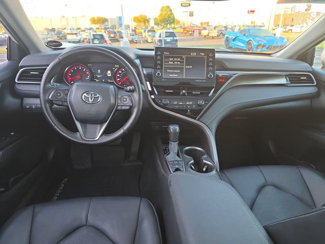 Used 2022 Toyota Camry XSE FWD image 16