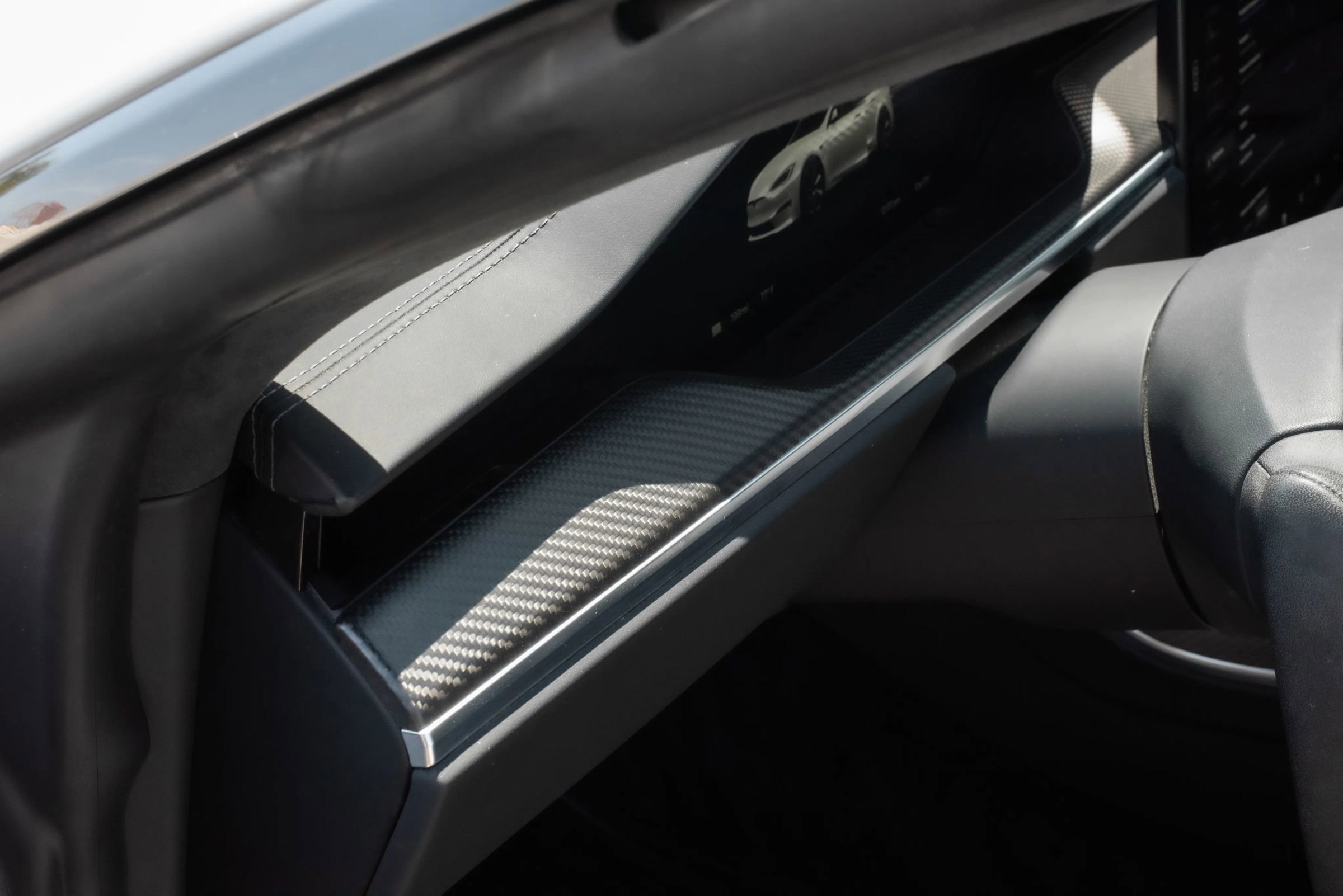 Used 2021 Tesla Model S Plaid image 19