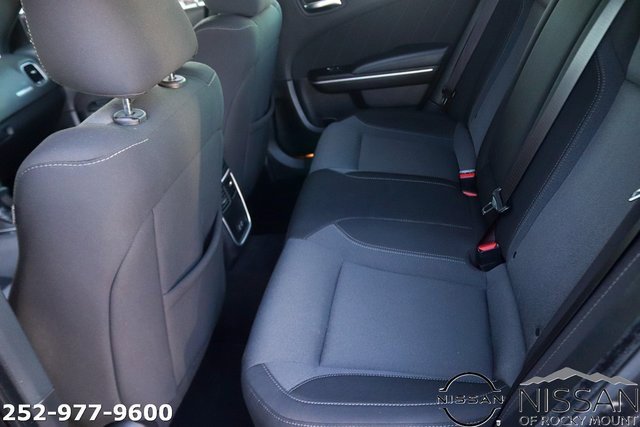 Used 2022 Dodge Charger SXT image 13