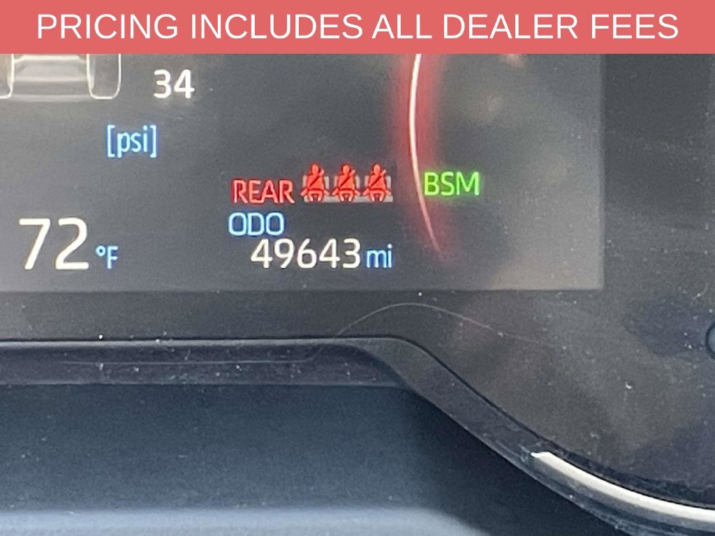 Used 2025 Toyota RAV4 XLE AWD/4WD image 23