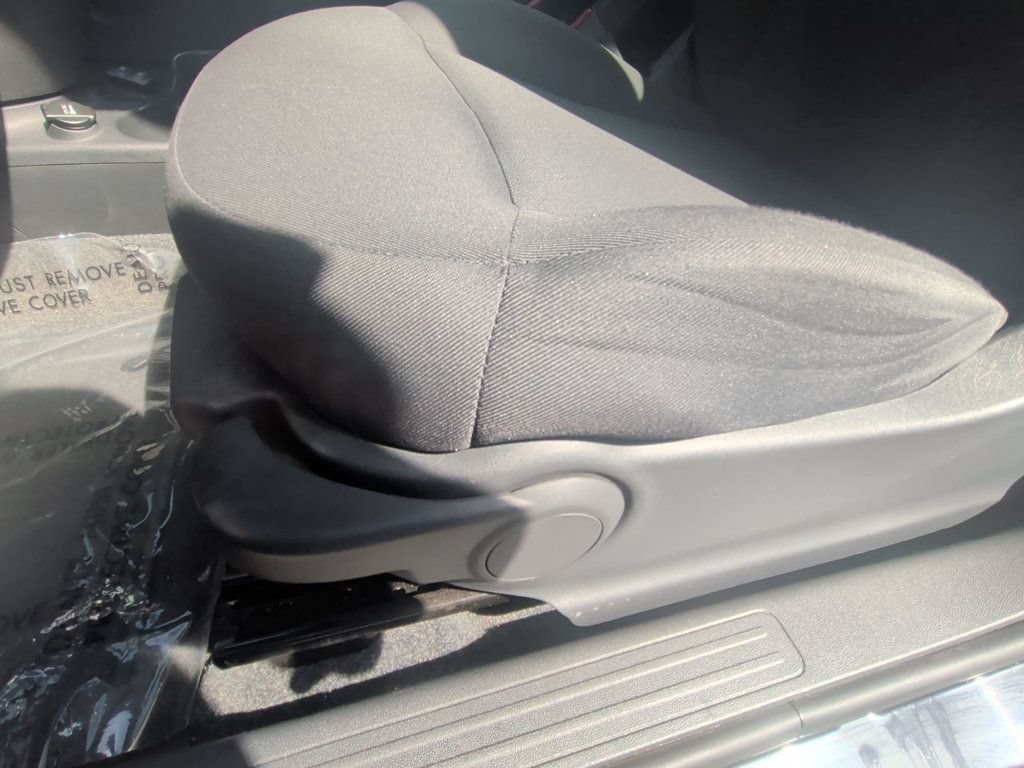 Used 2015 FIAT 500 Pop FWD image 13