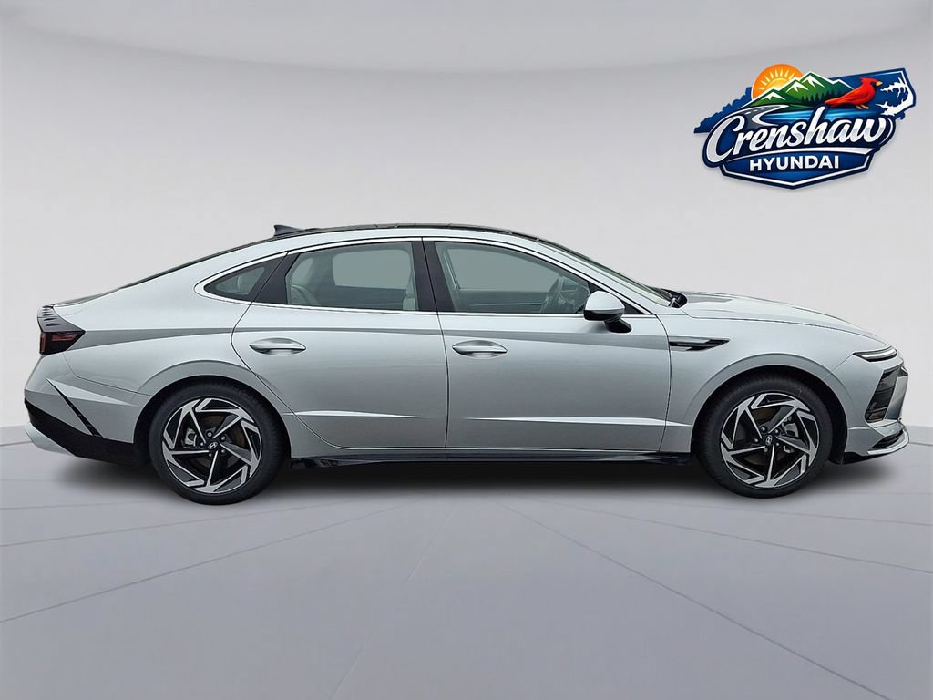 Used 2025 Hyundai Sonata SEL FWD image 7