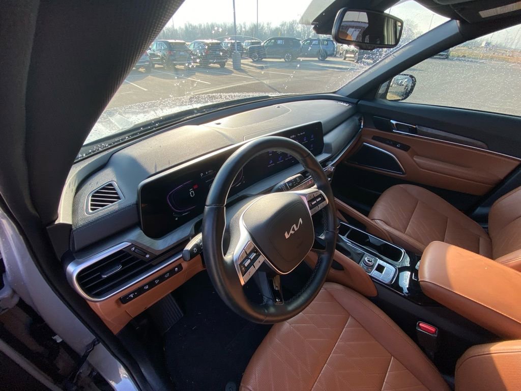 Certified 2024 Kia Telluride EX X-Line image 9