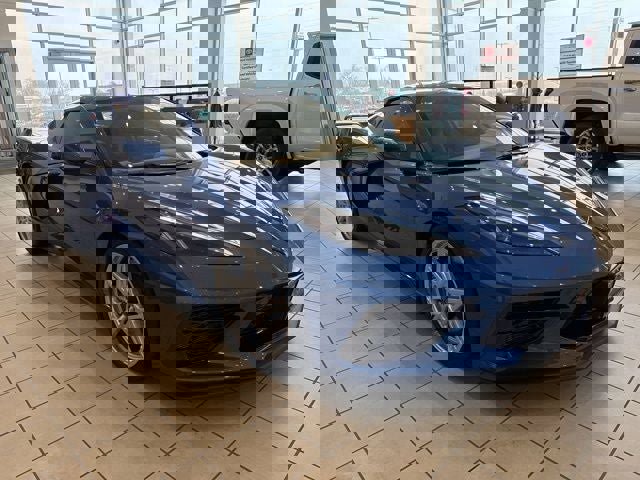 Used 2023 Chevrolet Corvette Stingray Premium Conv w/ Z51 Performance Package image 2